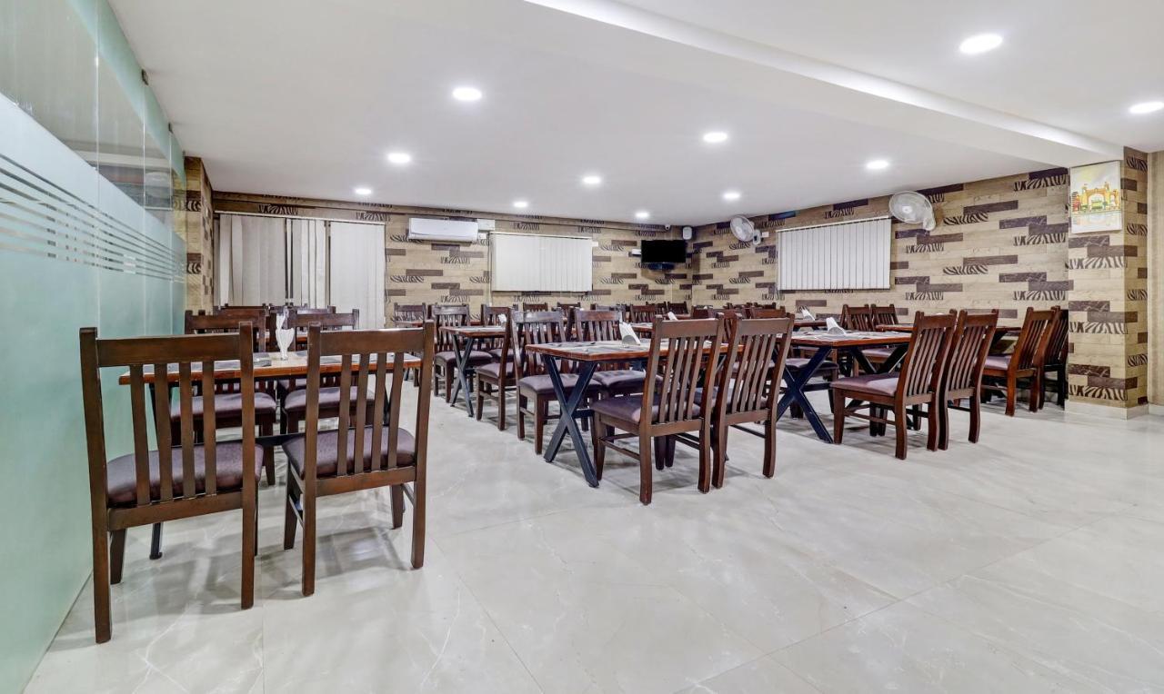 Treebo Trend The White Tree Hope Farm Junction Hotel Bangalore Bagian luar foto