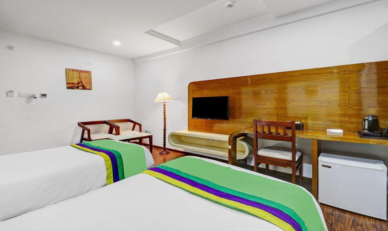 Treebo Trend The White Tree Hope Farm Junction Hotel Bangalore Bagian luar foto