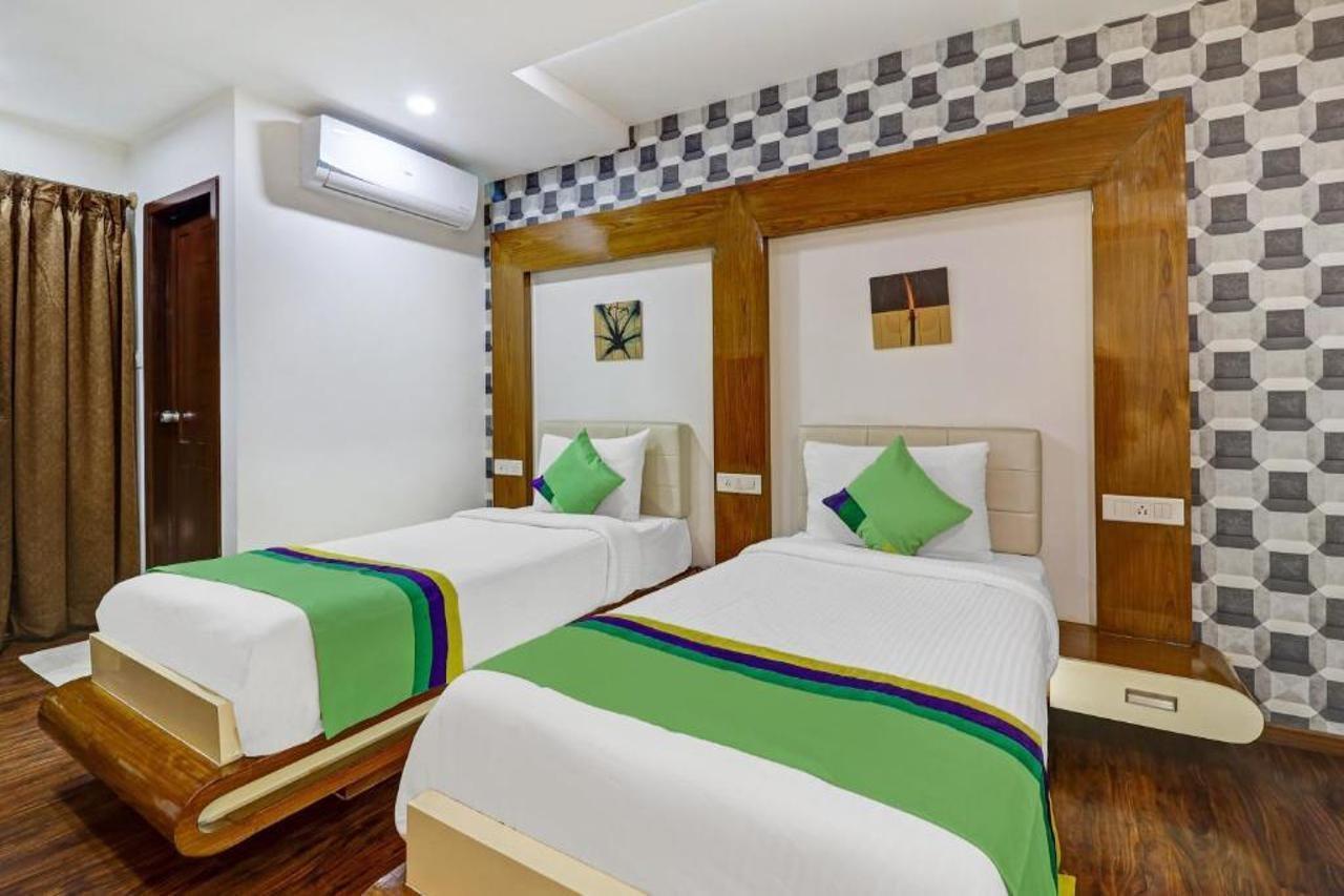 Treebo Trend The White Tree Hope Farm Junction Hotel Bangalore Bagian luar foto