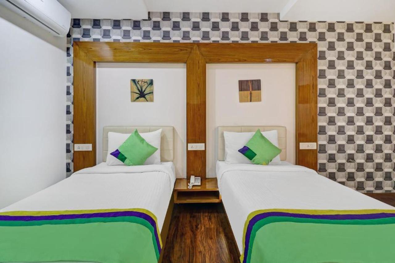 Treebo Trend The White Tree Hope Farm Junction Hotel Bangalore Bagian luar foto